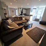 Kimberley House Gasthof 4*