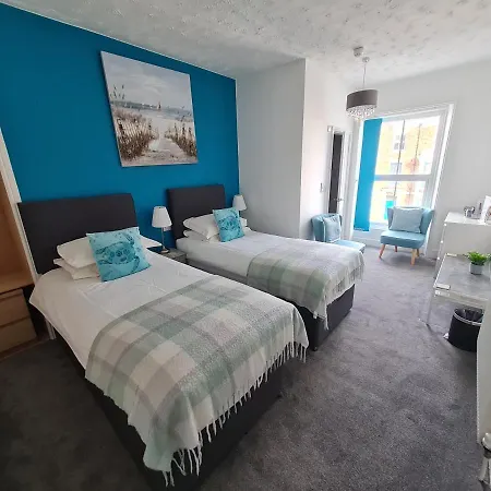 Kimberley House 惠特比