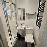 Kimberley House Уитби