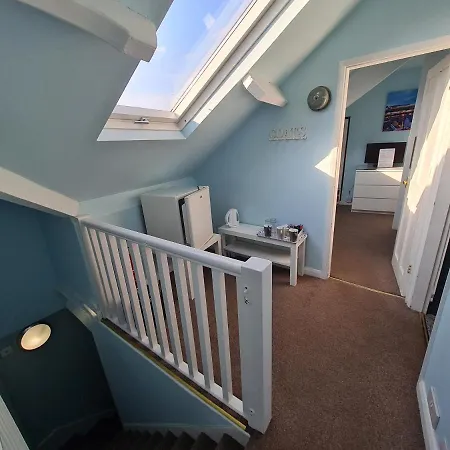 Kimberley House Guest house 4*