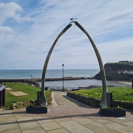 Kimberley House 4* Whitby