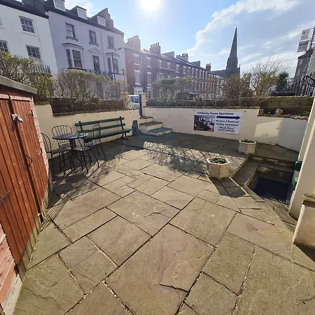 Kimberley House Guest house 4*