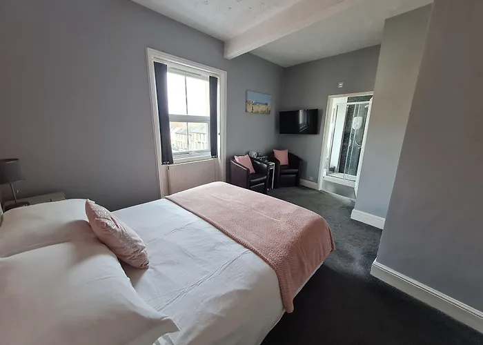 Kimberley House 4* Whitby